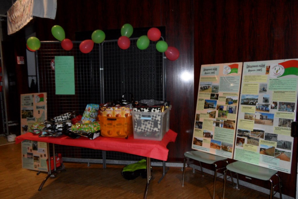 Stand Sourire Malgache